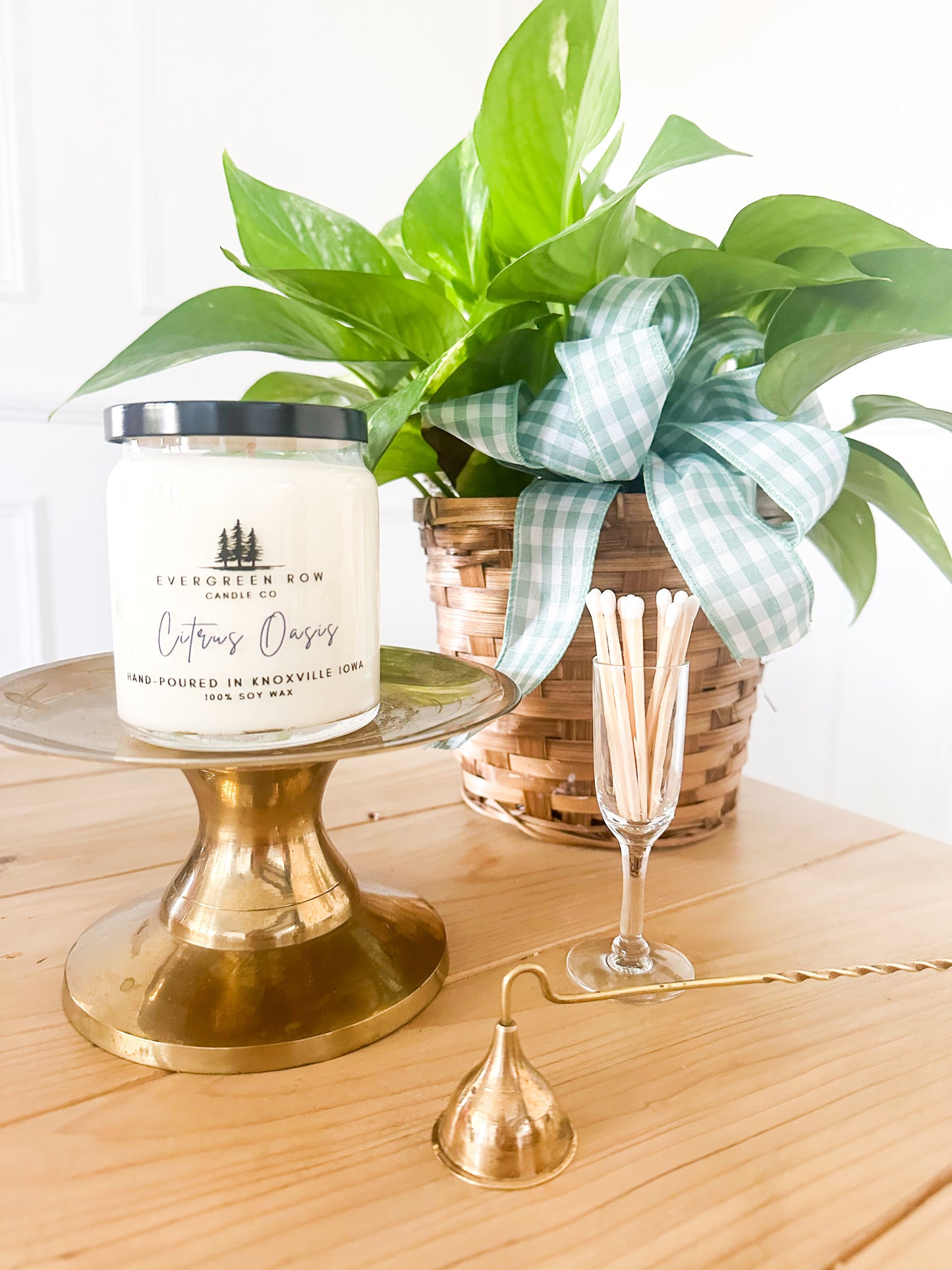 Champagne Match Holder