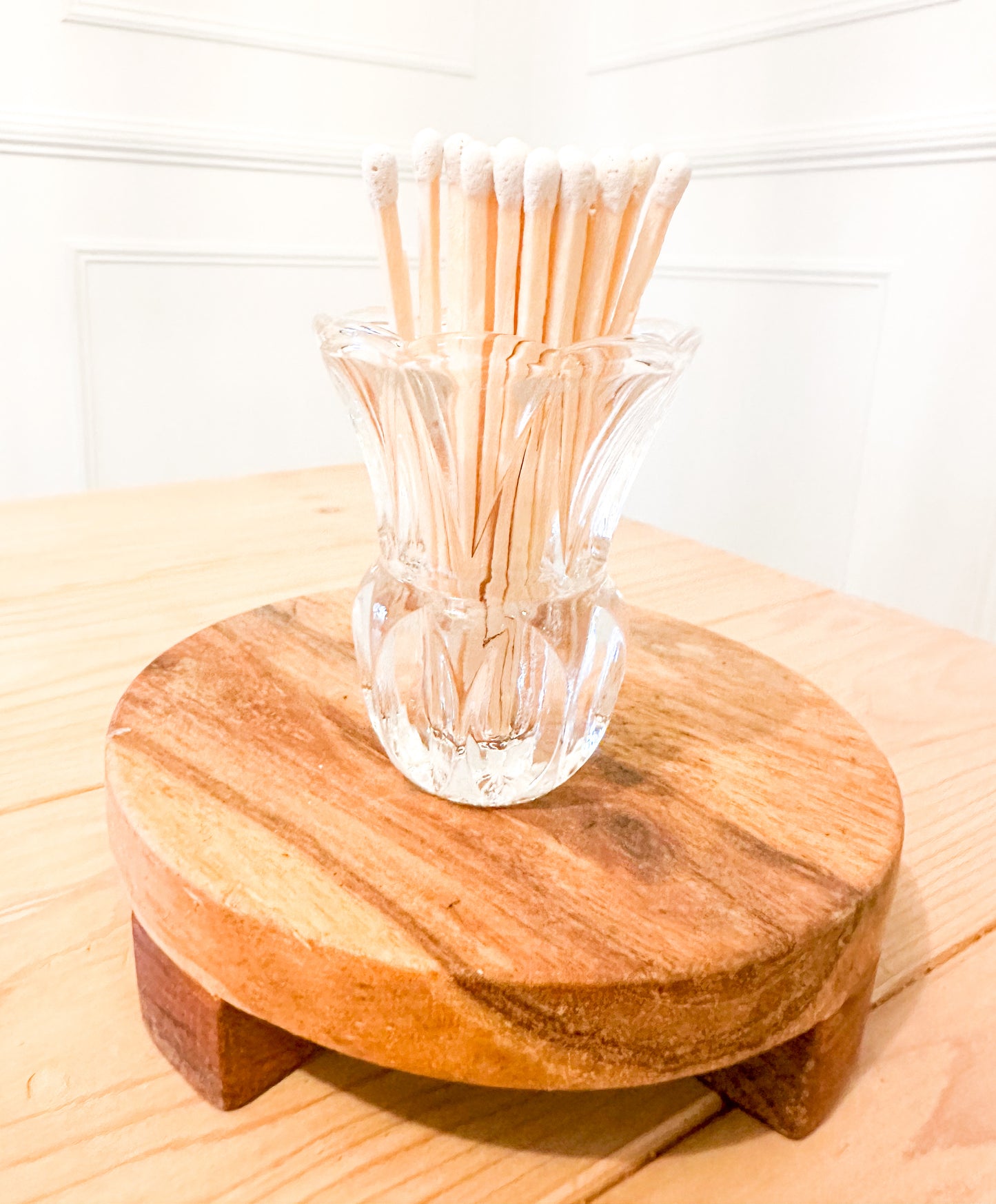 Medium Scalloped Crystal Match Holder